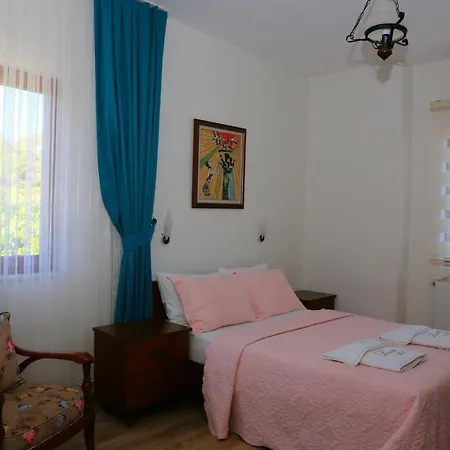 Loca Hill 马尔马里斯